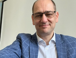 Dr hab. Mariusz Marczak